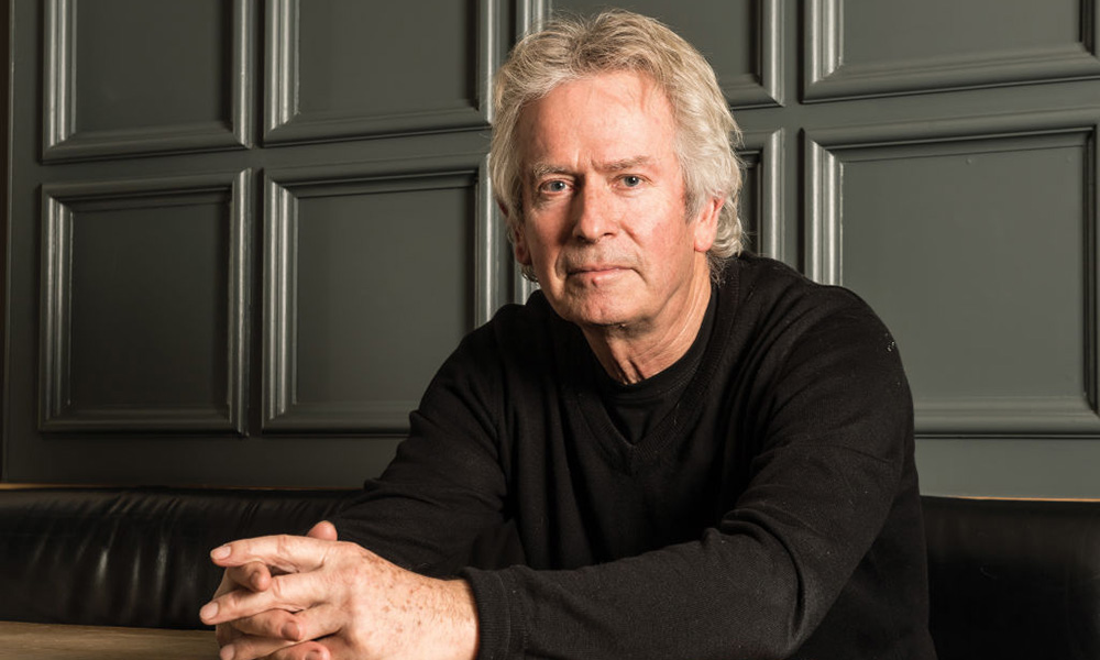 MFRemillard's tweet photo. Tony Banks turns 74 years old today. ๐
#Genesis #InTheCage #FirthOfFifth #CinemaShow #DanceOnAVolcano #FadingLights #TonyBanks https://t.co/0rUUewQDdm