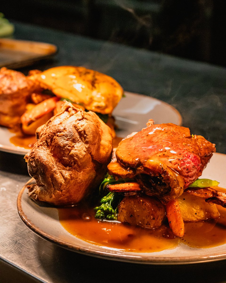 SaintPaulsHouse's tweet photo. Join us this weekend for an Easter feast, featuring delightful roasts and unforgettable moments! 🌸🍽️🐰

Reserve your table now:
https://t.co/16CJAitETs

#Celebration #SundayRoasts #Easter #JQ #BRUM #Birmingham #Dining https://t.co/AKF8jpycx1