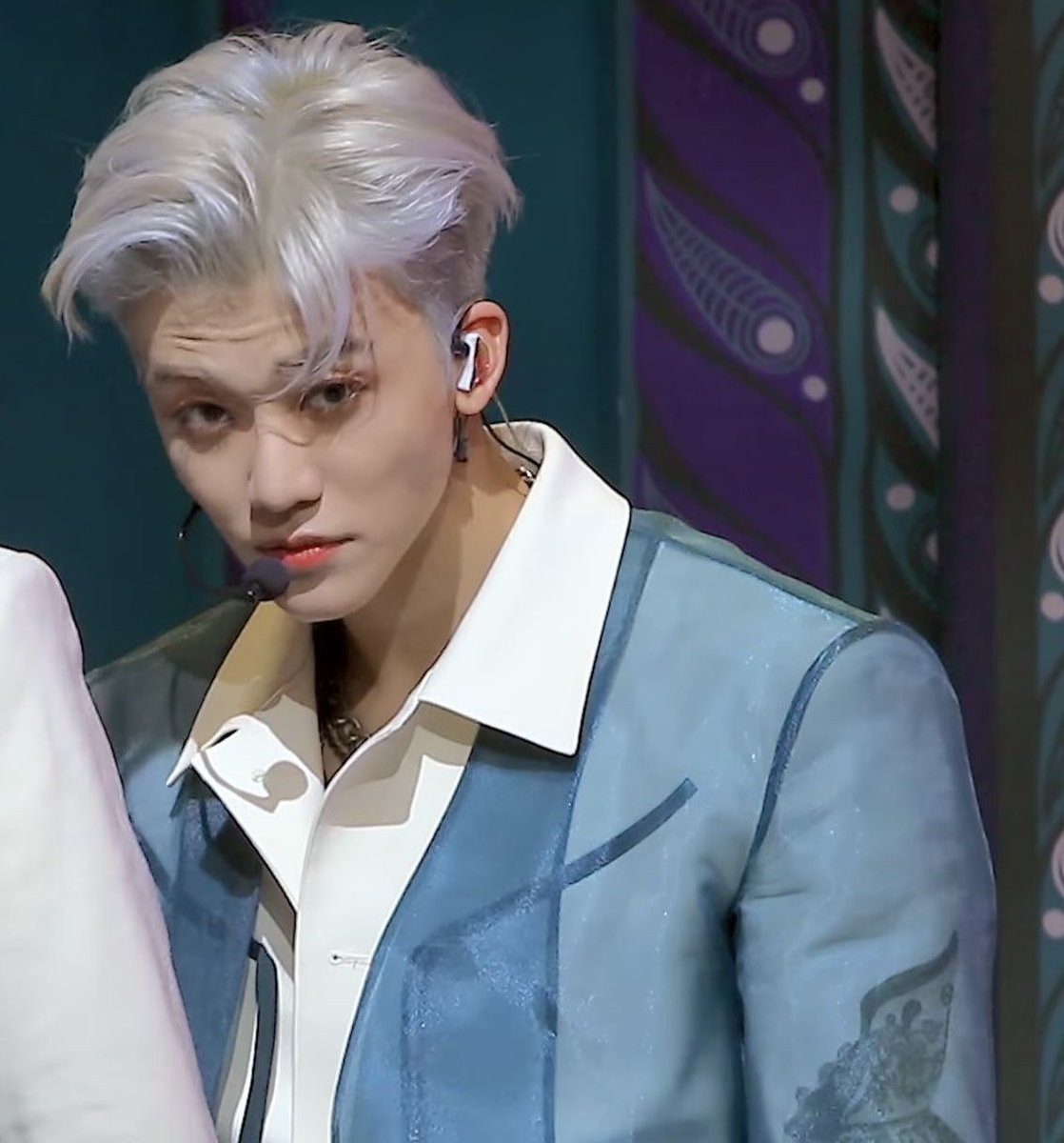 까우 lll tweet media