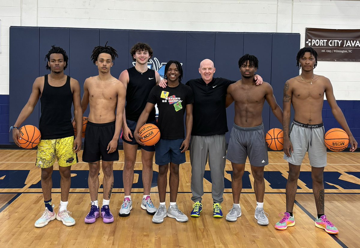 It may be spring break but these guys don’t take a break from training. Loved working with these young men. #GetBetter