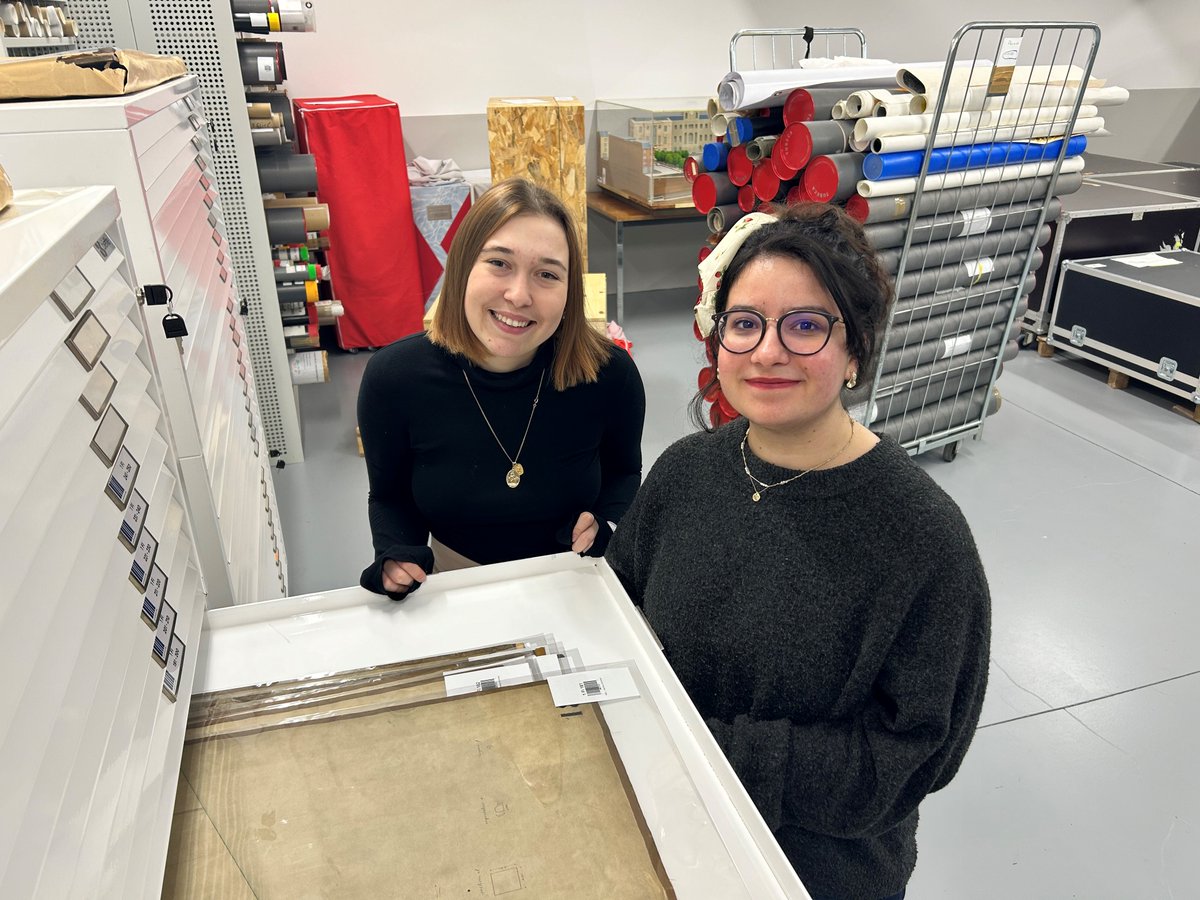 #Archive30 @ARAScot, #WhyArchives pour Laura et Séphora, nos deux stagiaires issues du master #Archives de @univ_lille , 'parce que quand on aime l'Histoire, les archives, ça nous parle !'
@MetropoleLille @MatthieudeO 
archives.lillemetropole.fr