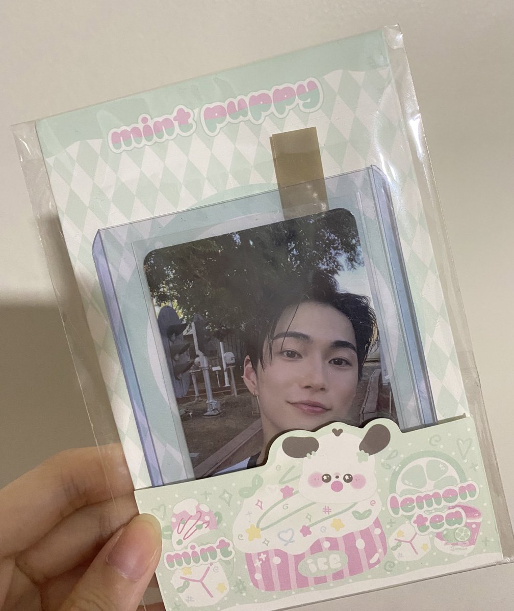elroseria_'s tweet photo. #lexkproofs
@wonbinseok
hii sorry po sa late feedback >< nabudol na naman ako but worth it hehe thank you po ulit !! di ko muna tinanggal sa packaging kase super cute 🥹 to more budols 🫡🫡
⤷ 🪷ㅤ˚ ₊ #el_mails ꔫ ⸝⸝ https://t.co/4TpnEalBAV