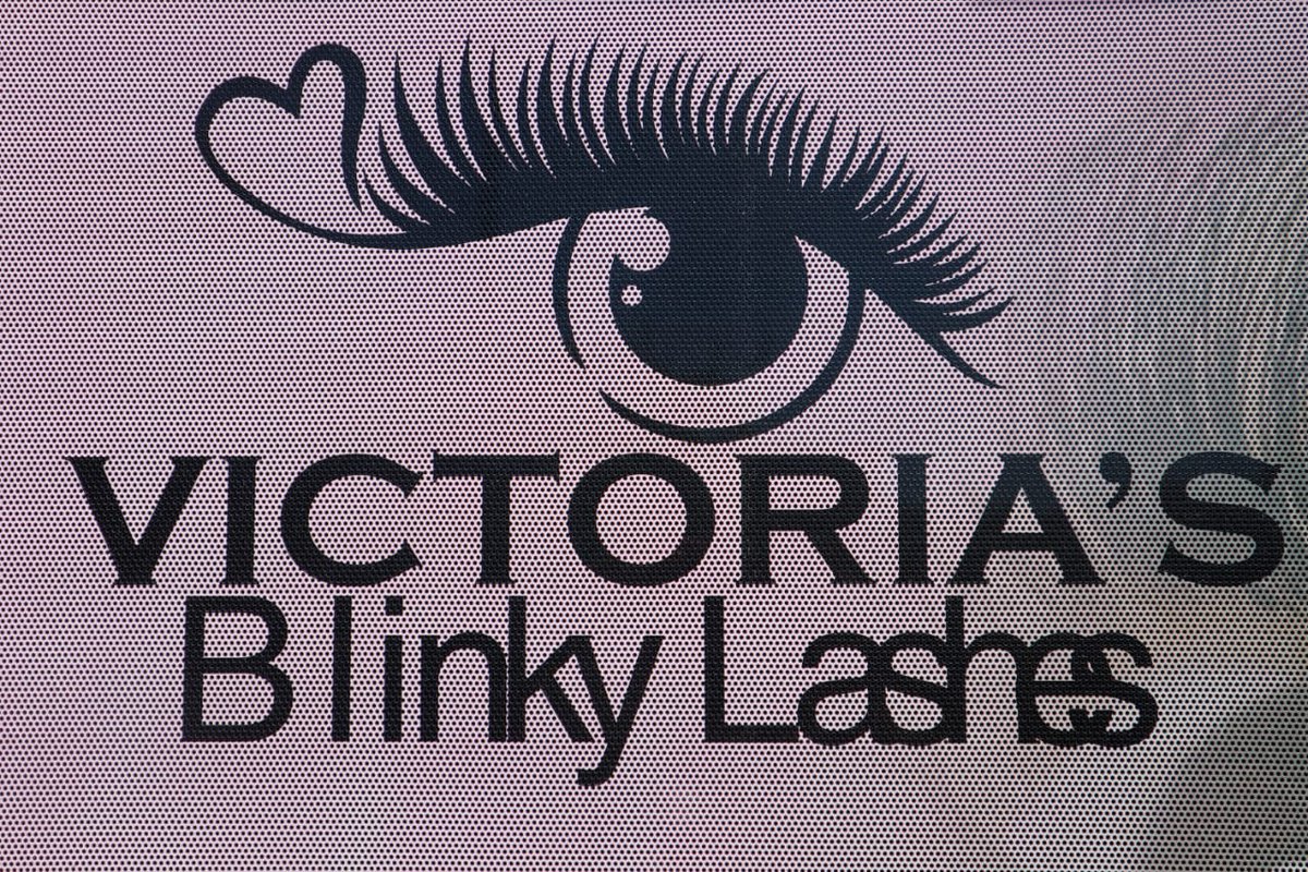 RenyThulo's tweet photo. Got my wispy lashes @vsblinkylash at Stadium area/ Seapoint. These were the most comfortable lashes I've ever done, no glue in my eyes or any discomfort after the process. 🤍 I'm In love 🤍
#lashes #comegetlashedwithme https://t.co/COCUdazeoE