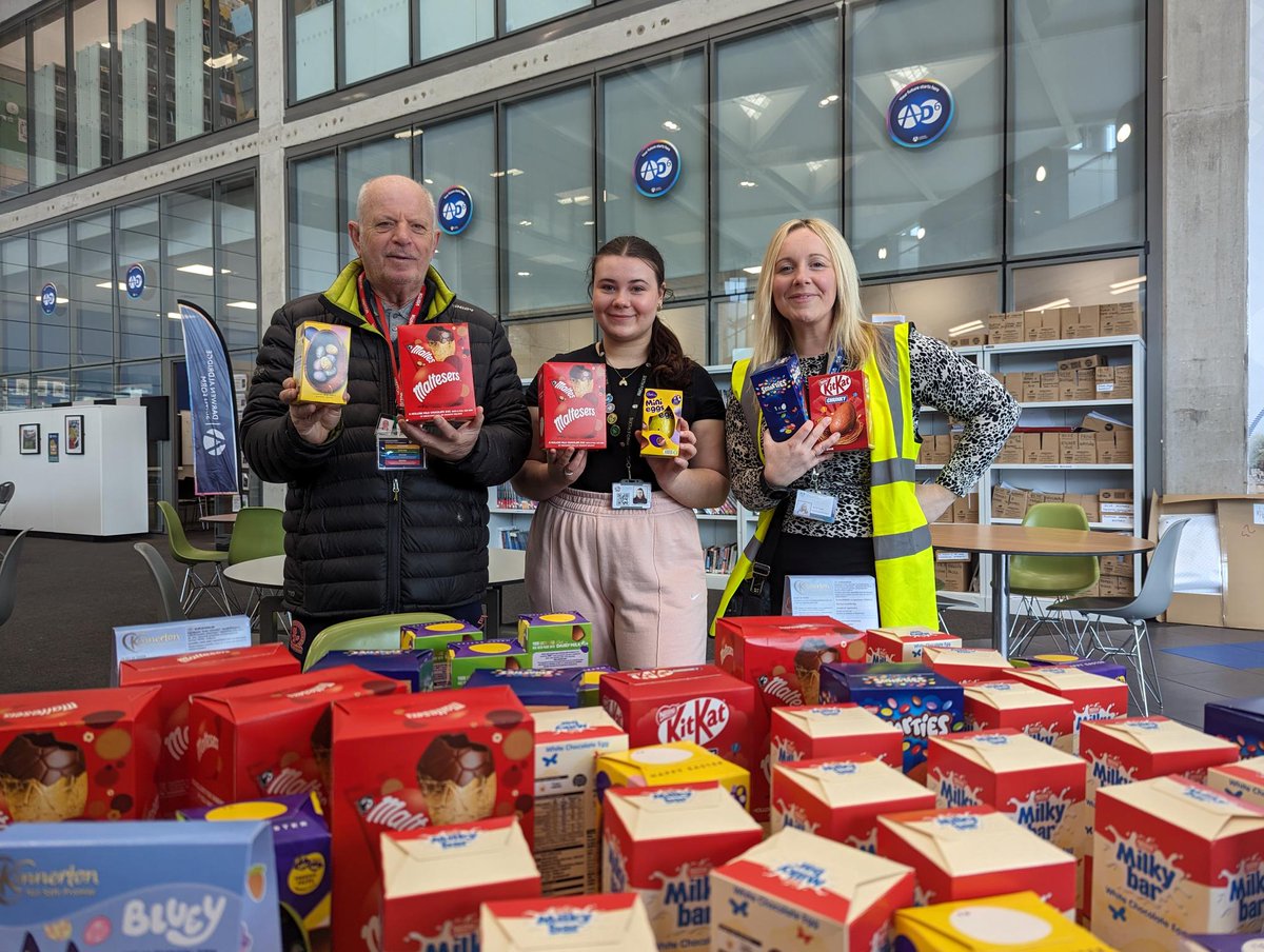 Mrs Taylor and our amazing Sixth Form team have spread some Easter joy by donating 50 eggs to the D.A.R.E project. These sweet treats will brighten up Easter for families in need across the Blackburn with Darwen area. 🐣💖 #EasterGiving #CommunitySupport #DAREProject