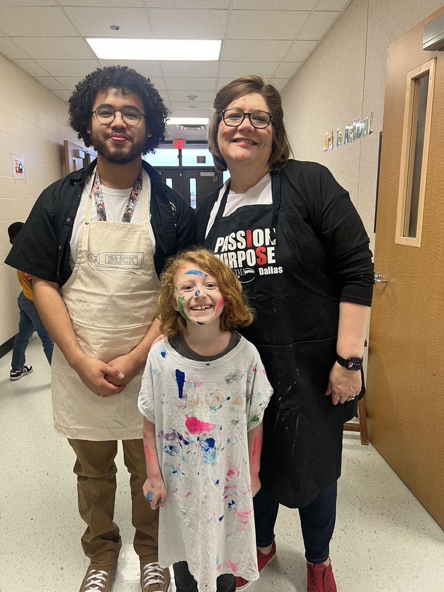 Our scholars loved to dress up as artists for Art Appreciation Week! <a href="/kujawaart/">Kelly Patterson</a> <a href="/KujawaES_AISD/">Kujawa Elementary</a>