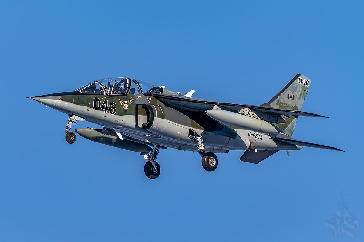 SteelWheelsKev's tweet photo. The @topaces at Bagotville, QC while providing Advair to the @RCAF_ARC https://t.co/tGagpbFzvy