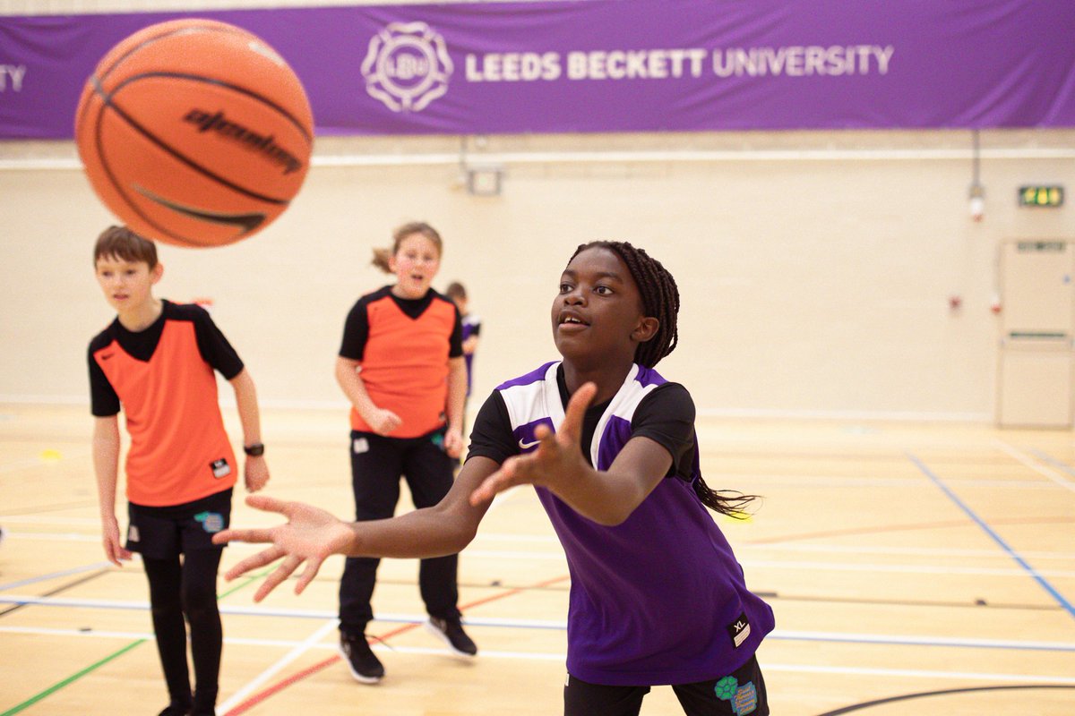 Leeds Beckett University's @ICOACHKIDSWORLD partnership has gained recognition in Nike's Global Impact Report FY23, for its efforts to promote positive, safe, and inclusive sports experiences for children worldwide🎉 Read more about this achievement: leedsbeckett.ac.uk/news/2024/03/i…