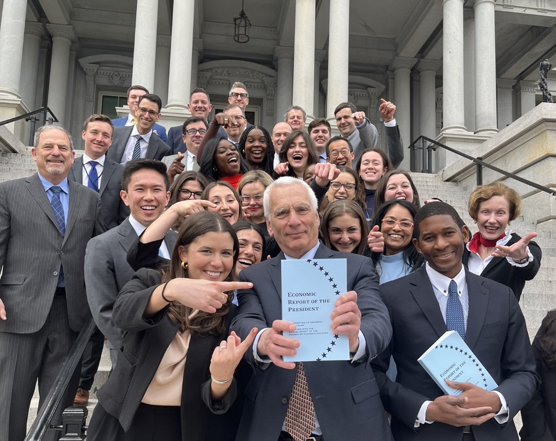 Delighted that Dr Christian Siegel’s research has been cited in the 2024 Economic Report of the President @WhiteHouseCEA. 

His work with Zsófia Bárány is referenced in Chapter 7: ‘An Economic Framework for Understanding AI’.

Read in full here. 

blogs.kent.ac.uk/economics/2024…