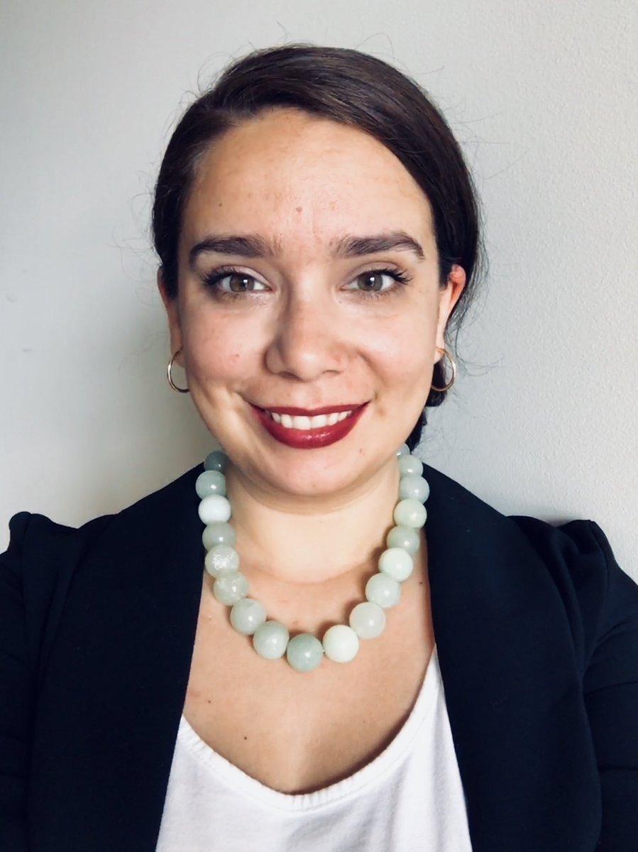 Happy Women’s History Month! 💐 Meet Natalie Lira, associate chair of the Department of Latina/Latino Studies. Natalie is a distinguished scholar, holding the titles of Henley Corley Petit Scholar (2022-2023) and Conrad Humanities Scholar (2024-2029).