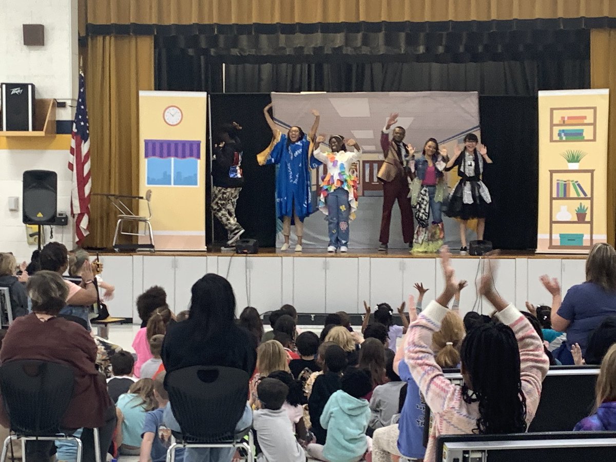 PrincipalJWSE's tweet photo. Our J. W. Seabrook Elementary Bobcats were captivated by the stage performance of “Be Real Macy Weaver”. Thanks @cfrtnc for providing this opportunity. Arts Education Matters!  @CarlaCrenshaw5 @CCSSuptConnelly @SeabrookBobcats https://t.co/GR2lmaZTLw