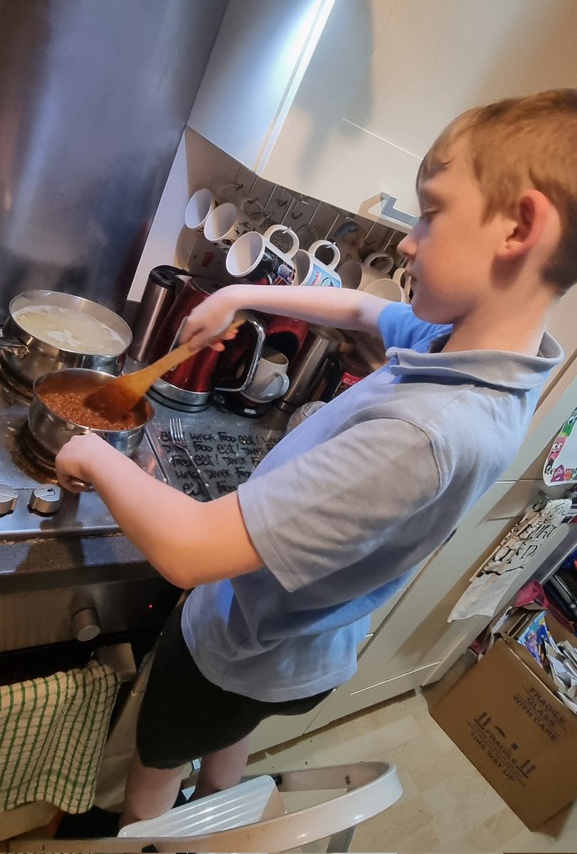 DJM0610's tweet photo. Pleased as punch, cooking his own dinner this evening. 🍝
@MissV_Holland @Mrs_Mcburnie_TA @Inspire_Ashton https://t.co/be5IQOv0nt