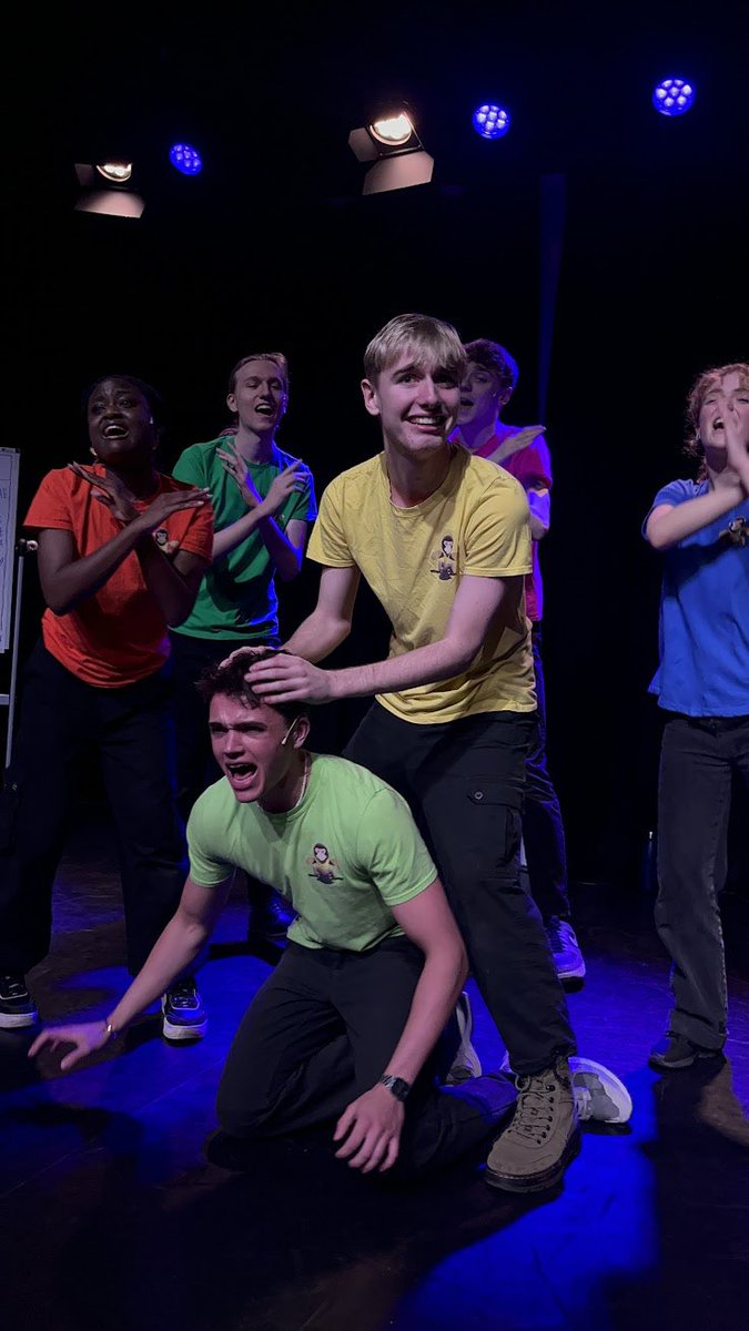 improv_musical's tweet photo. Happy #WorldTheatreDay from all of us at The Improv Musical! We look forward to seeing you all once more next term at Warwick Uni, or this summer at Edinburgh Fringe, where we return for the 9th time!🙈✨ https://t.co/i4S3PF0IGJ