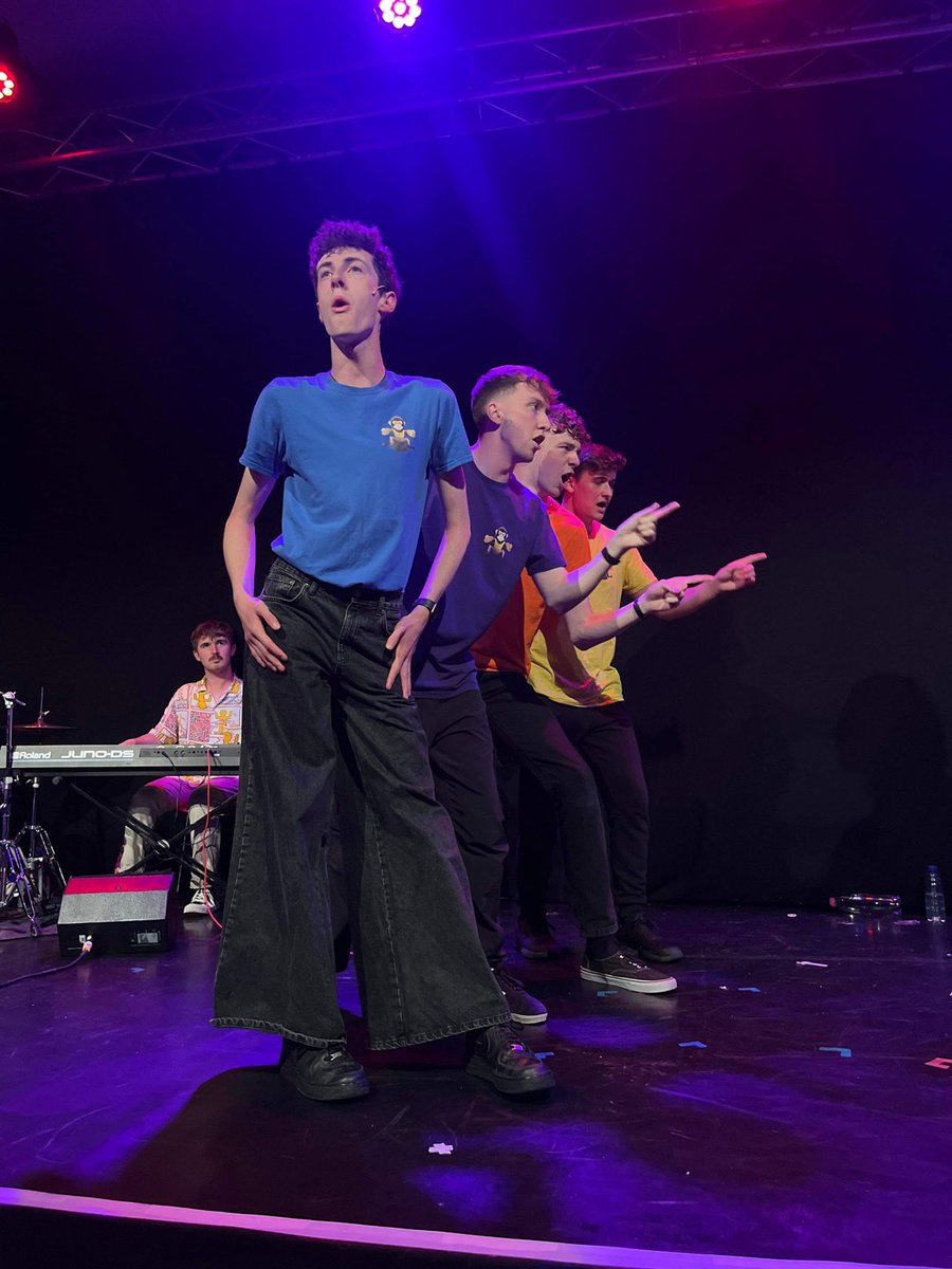 improv_musical's tweet photo. Happy #WorldTheatreDay from all of us at The Improv Musical! We look forward to seeing you all once more next term at Warwick Uni, or this summer at Edinburgh Fringe, where we return for the 9th time!🙈✨ https://t.co/i4S3PF0IGJ