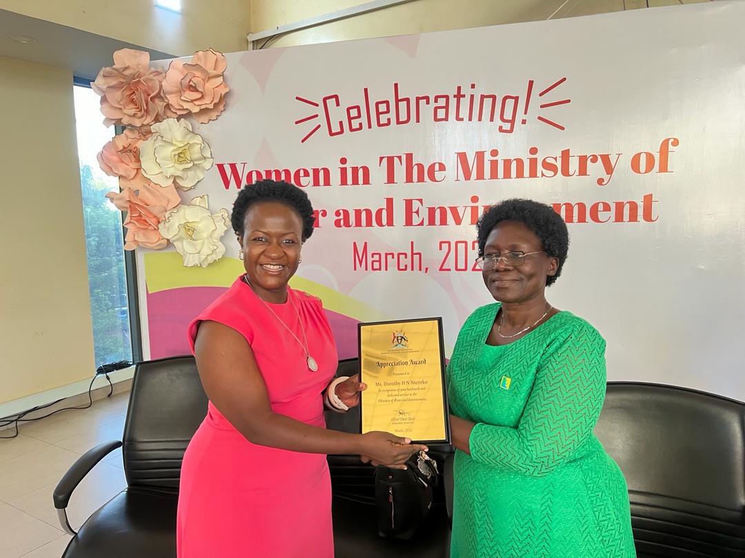 MINISTRY OF WATER AND ENVIRONMENT 🇺🇬 (@min_waterug) on Twitter photo #MWEworks: <a href="/min_waterUg/">MINISTRY OF WATER AND ENVIRONMENT 🇺🇬</a> held celebrations for the Women in service within the Ministry. The event was graced by the Minister of State for Environment; <a href="/MamaMabira/">Beatrice Anywar</a>, the Executive Director <a href="/nbiweb/">Nile Basin Initiative</a>; Dr. Florence Grace Adongo and the Under Secretary <a href="/OPMUganda/">Office of the Prime Minister - Uganda</a>; Ms. Dorothy Nsereko. #MWEworks: <a href="/min_waterUg/">MINISTRY OF WATER AND ENVIRONMENT 🇺🇬</a> held celebrations for the Women in service within the Ministry. The event was graced by the Minister of State for Environment; <a href="/MamaMabira/">Beatrice Anywar</a>, the Executive Director <a href="/nbiweb/">Nile Basin Initiative</a>; Dr. Florence Grace Adongo and the Under Secretary <a href="/OPMUganda/">Office of the Prime Minister - Uganda</a>; Ms. Dorothy Nsereko.