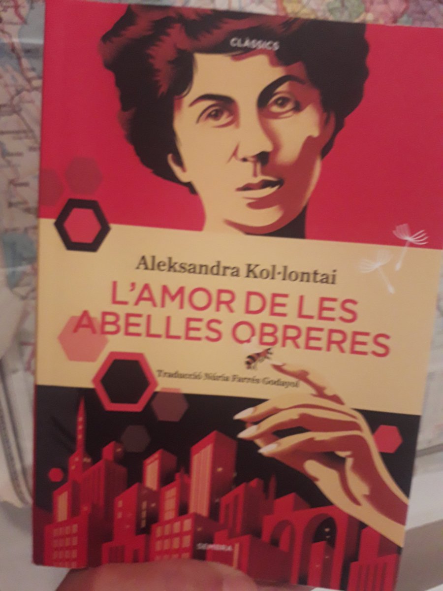 Una obra molt interessant per conèixer la vida quotidiana dels primers anys de la utopia soviètica descrita per una pionera del feminisme. Gràcies <a href="/nuriiafarres/">Núria Farrés</a>! per traduir al català la Kol•lontai!