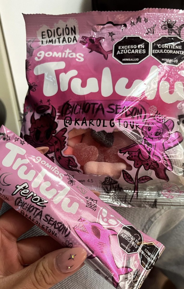 KAROL G COLOMBIA tweet media