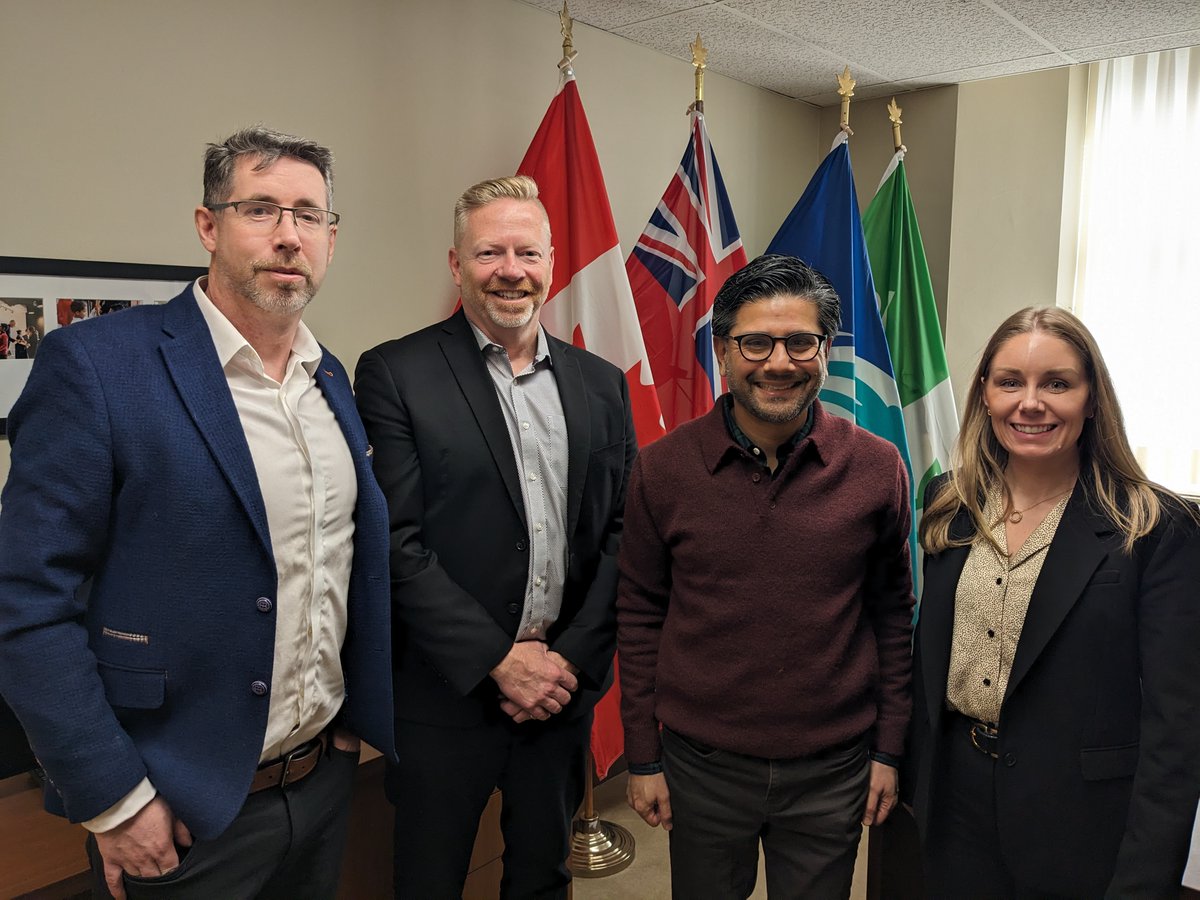 CHPCoalition's tweet photo. Recent meetings on Parliament Hill to discuss the @GovCanHealth delay in moving on deregulating CBD and developing regs for #cannabis health products (CHPs). Thank you to the Parliamentary Secretary to the Minister of Health @Yasir_Naqvi for taking the time to meet with the CHPC. https://t.co/21EXLoTn4r