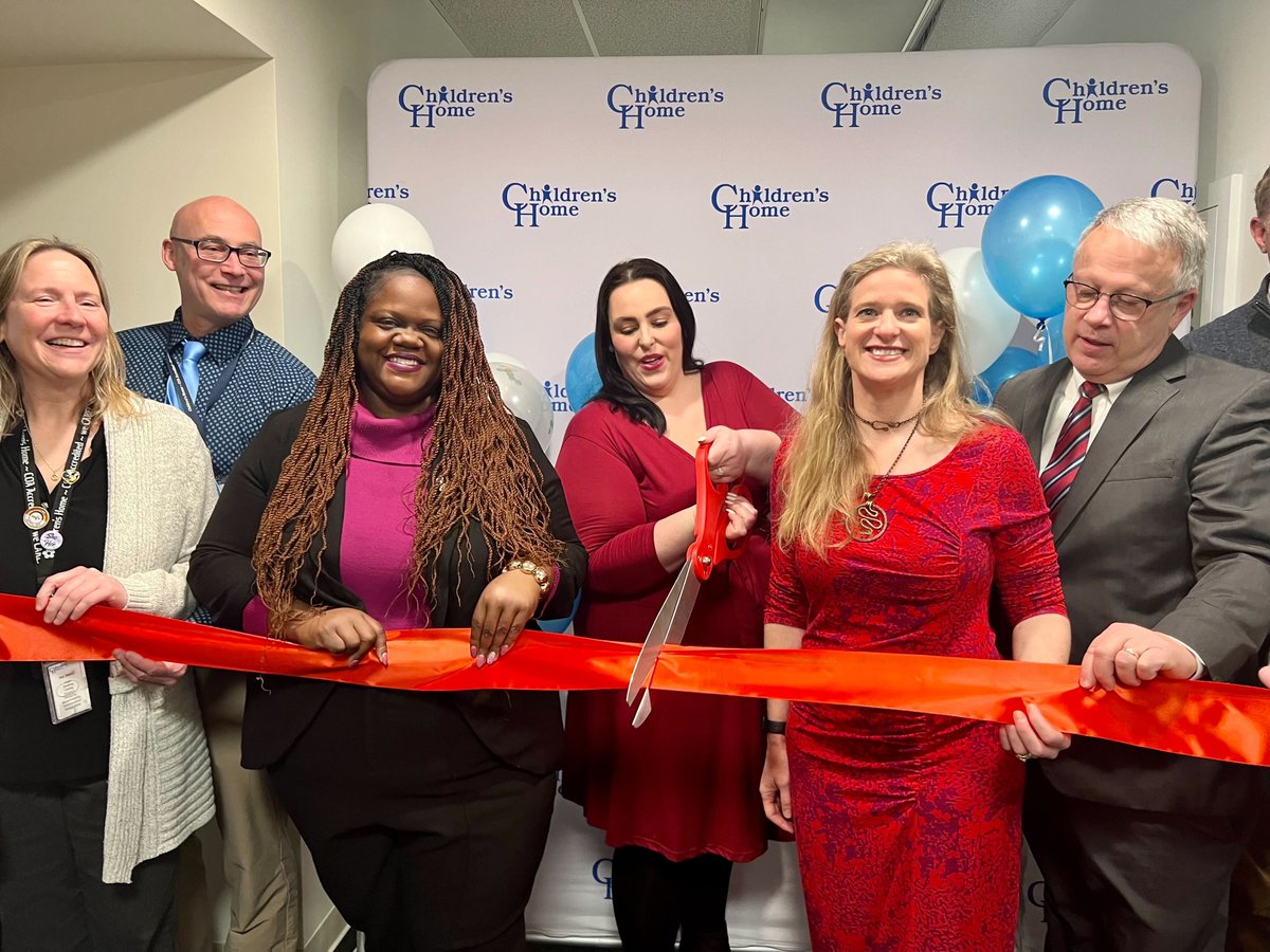SenatorLeaWebb's tweet photo. As a member of the @NYSenate Mental Health Committee, I'm advocating daily for the expansion of resources for youth mental health services.  Thrilled to join The Children's Home in Tompkins County to celebrate their new Youth Assertive Community Treatment Team. https://t.co/RGkdCpgDzh