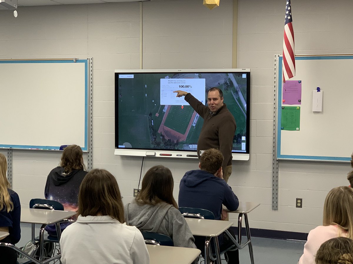 LeRoy_CSD's tweet photo. A special thank you to Dr. Aaron Steinhauer, a Professor of Physics & Astronomy at SUNY Geneseo for presenting information about the solar eclipse to our students today! @SUNYGeneseo #WERLR https://t.co/HZdO3D7fUL