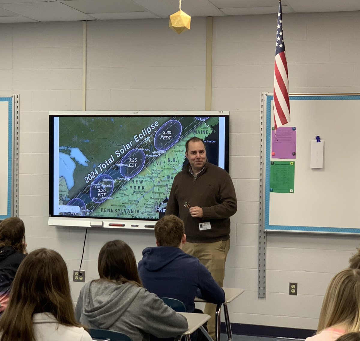 LeRoy_CSD's tweet photo. A special thank you to Dr. Aaron Steinhauer, a Professor of Physics & Astronomy at SUNY Geneseo for presenting information about the solar eclipse to our students today! @SUNYGeneseo #WERLR https://t.co/HZdO3D7fUL