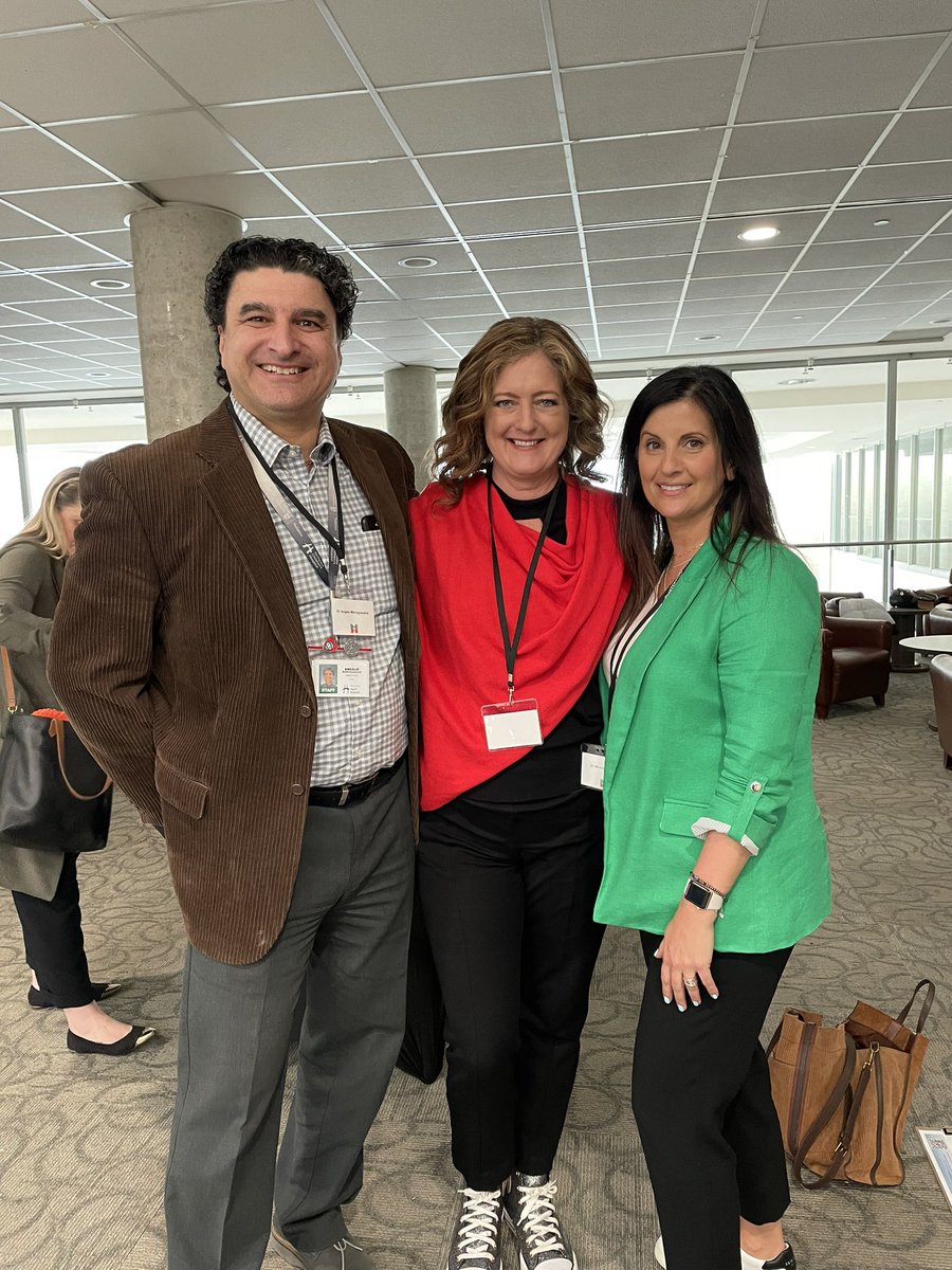 Lisa Hepfner tweet media