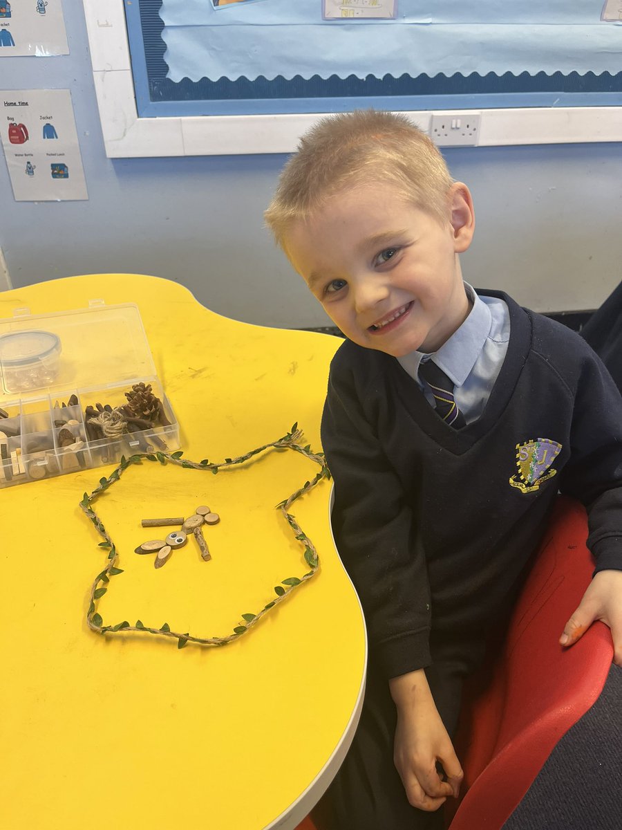 StJosephsWDC's tweet photo. P1 used their creativity skills today during Spring play! They made yummy cupcakes at the spring cafe, lego Easter eggs, beautiful Easter art, bunnies from the loose parts and lots of tuff tray fun 🐰 https://t.co/kLPtmOMcQ6