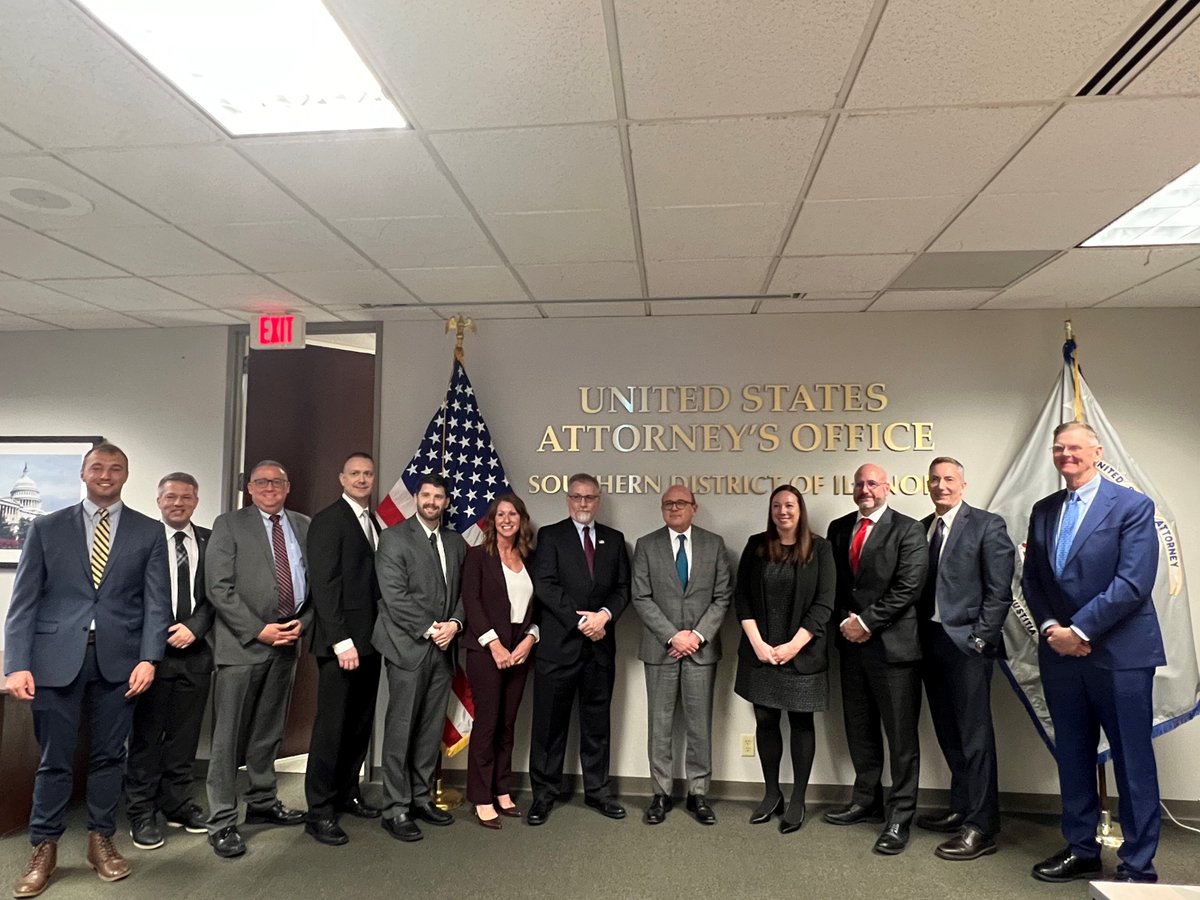 This week, IG Storch visited our partners at the Defense Contract Management Agency’s Contract Integrity Center and the U.S. Attorney’s Office Southern Illinois District, as well as our DCIS colleagues at the U.S. Attorney’s Office Southern Illinois District. @DCMANews @SDILNews