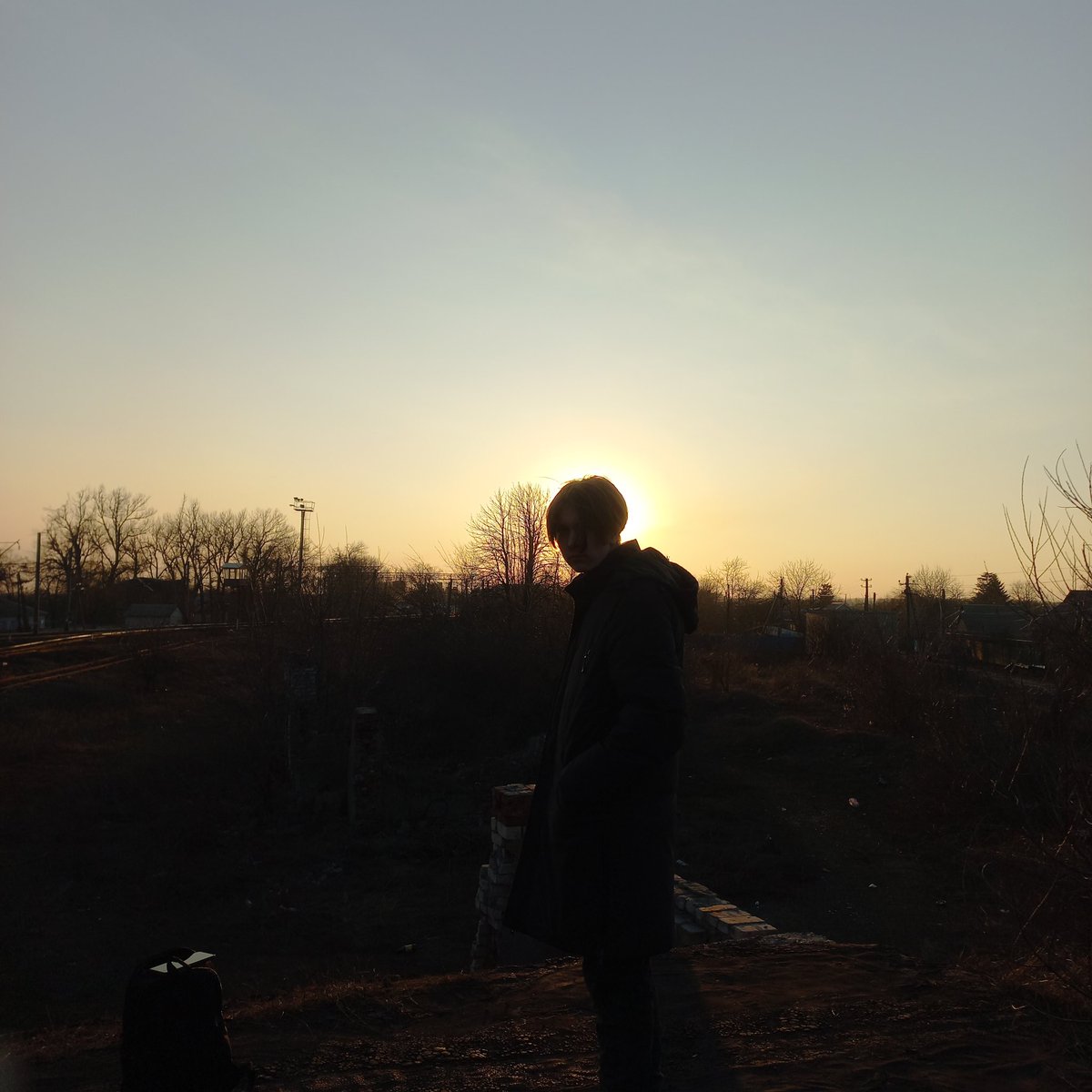 melkayamraz's tweet photo. Сегодня меня водили на очередное заброшенное аварийное здание хвхаха https://t.co/Zw8yeQnnTa