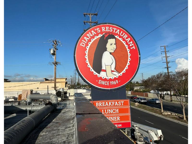 SuperiorSignsAG's tweet image. Do you remember the work we did for Diana's Mexican Food Products? We returned to do new pylon sign faces and an LED conversion for the company's Carson restaurant. tinyurl.com/4wb9nbsf
#NewPylonSignFaces #LEDConversion #LEDConversionsForFluorescentLightedSigns #LEDRetrofit