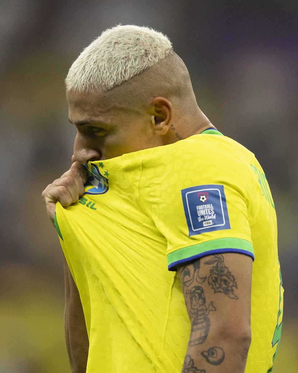 Atletico's tweet photo. A história do @richarlison97 é mais um exemplo de como a saúde mental importa, e o acompanhamento profissional, muitas vezes, é um tabu.

É com esse cuidado que o Galo possui, em sua comissão técnica, a psicóloga Michelle Rios e, agora, Patricio Morales, que chega junto com o treinador Gabriel Milito. 🧠

Que o Pombo e todos os outros atletas que passaram por algum problema semelhante sigam fortes, e que todos possam reconhecer a importância desses profissionais, que também salvam vidas! 🖤🤍