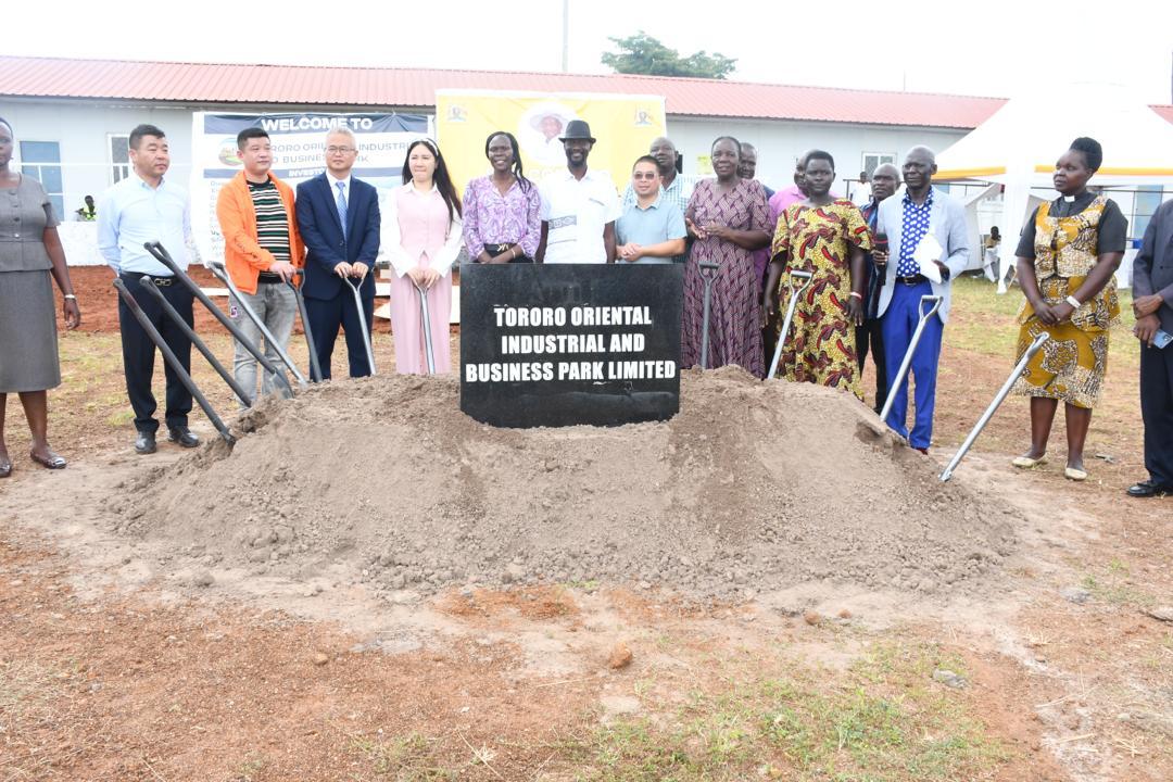 Evelyn AnitE tweet media