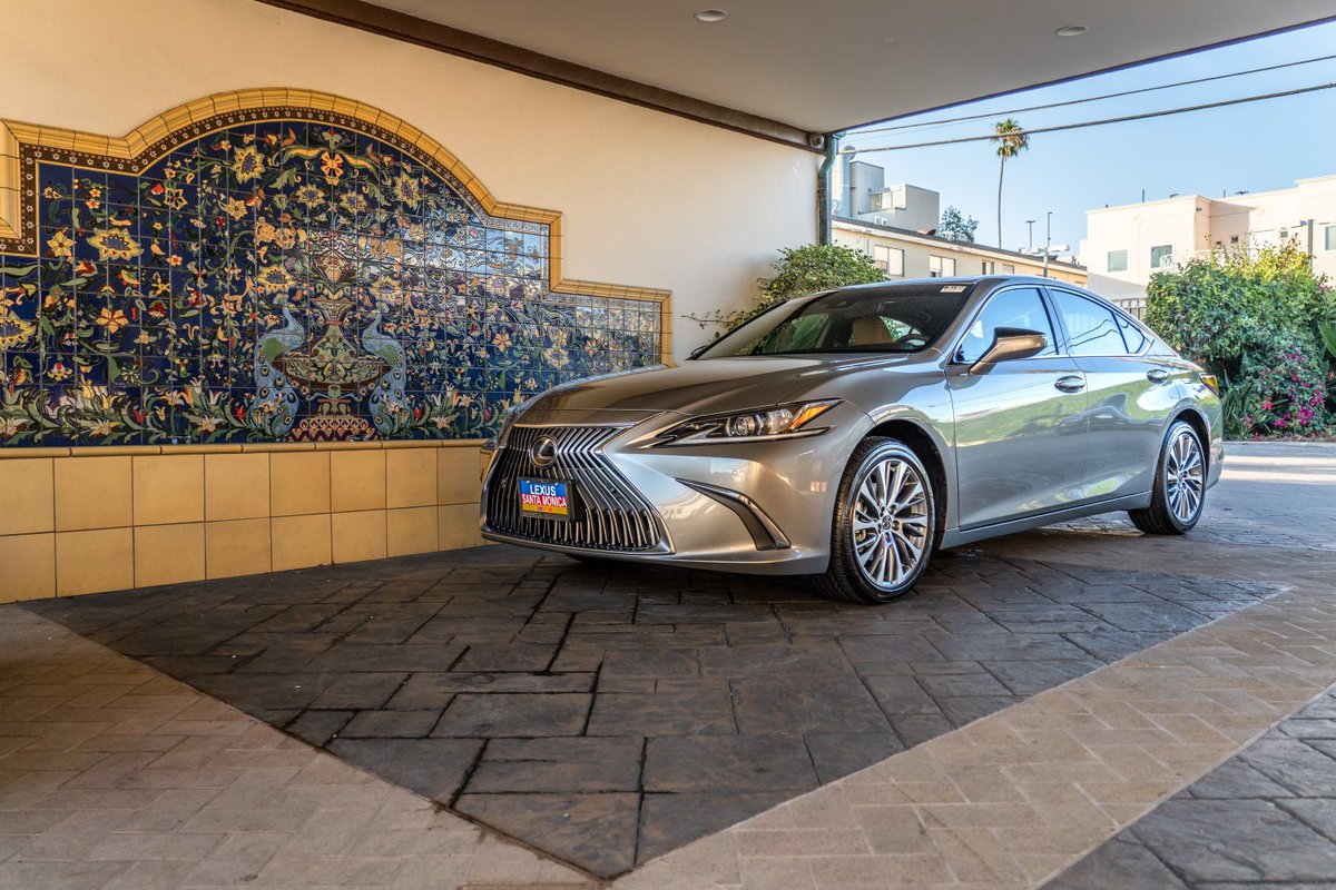 LexusSM's tweet image. Spring is a great time to give your Lexus some TLC!

Whether you need a tune-up, a brake check, or a battery replacement, we&apos;ve got you covered at Lexus Santa Monica.

Book your service today: bit.ly/3TImXJ8
#Lexus #SpringService