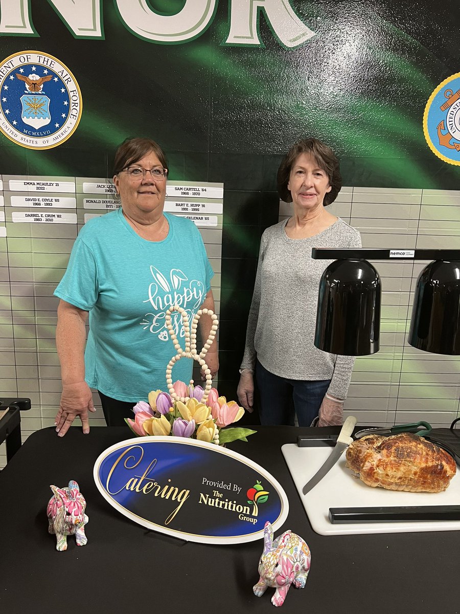 Zeps_Cafe's tweet photo. SES and SHS Easter holiday meals ..#TNG https://t.co/Ea1mCEfCdw