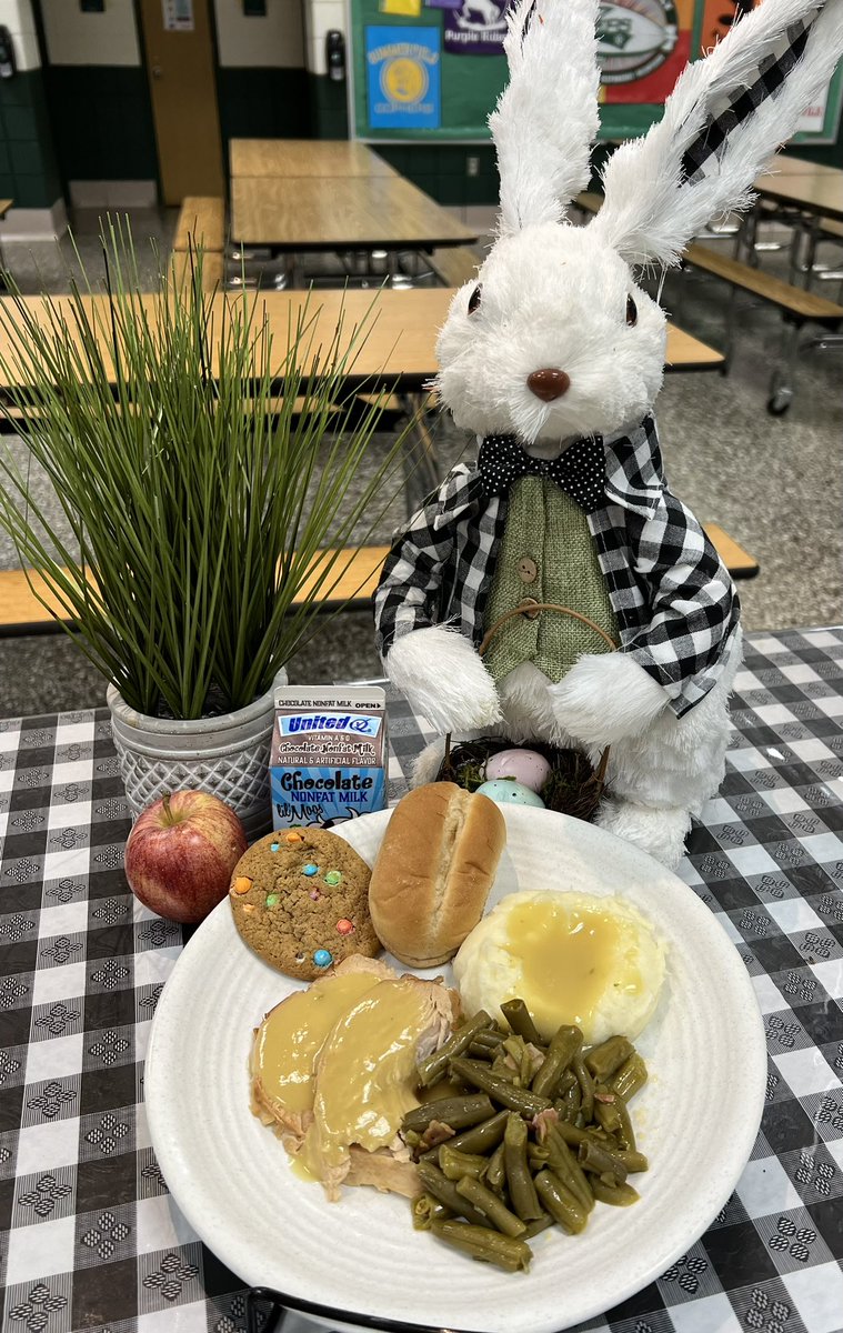 Zeps_Cafe's tweet photo. SES and SHS Easter holiday meals ..#TNG https://t.co/Ea1mCEfCdw