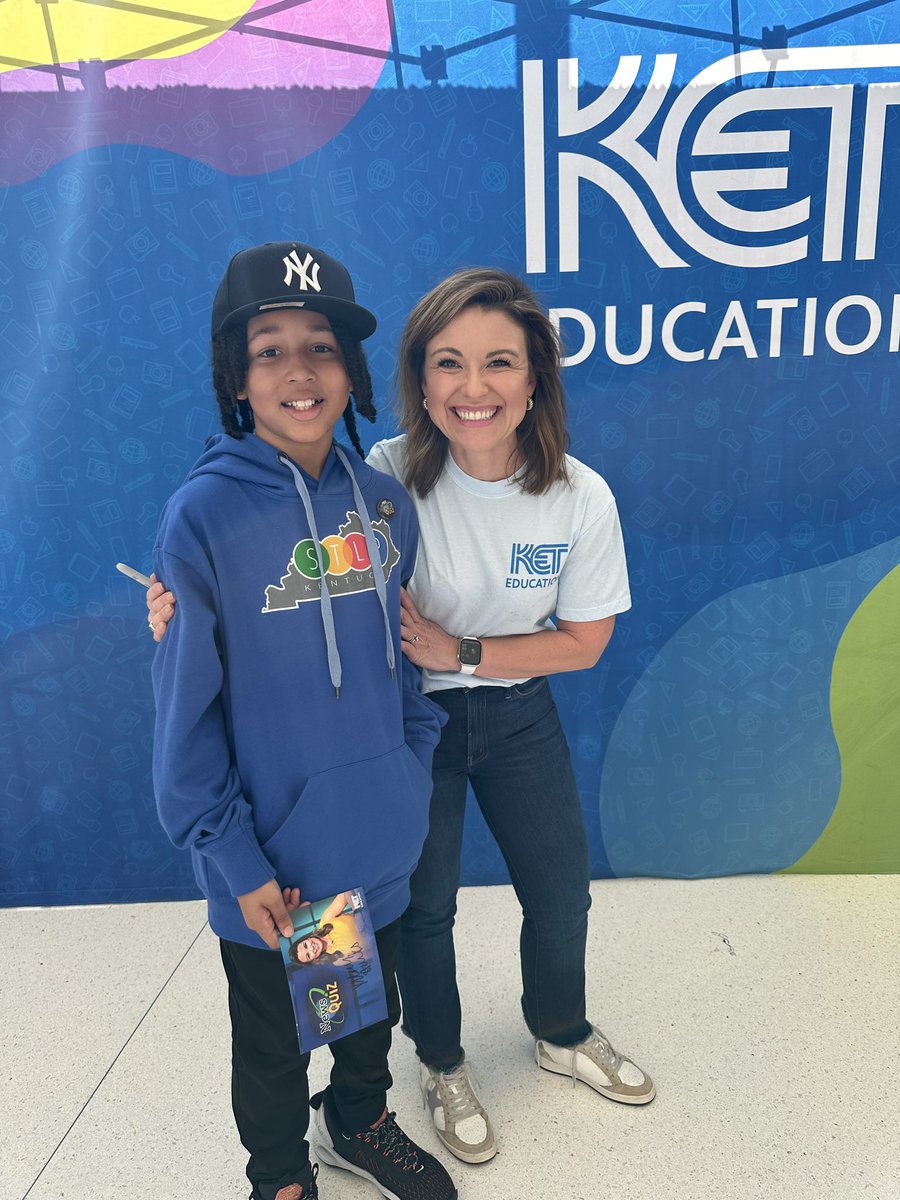 McNeillAdmirals's tweet photo. 🌟 Proud moment for the Admiral family as Clarence heads to state for his STLP project—a stunning digital illustration of a bald eagle! Meeting the News Quiz host was a highlight, after she featured his writing in her program earlier this year. Go Clarence! 🏆 #STLP #KETnewsQuiz https://t.co/SzDAn1pGz7