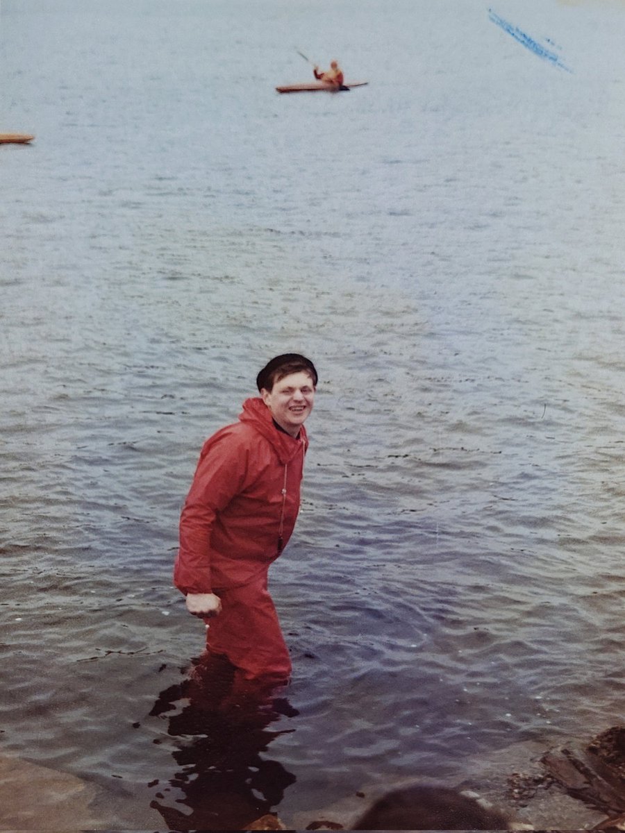 PhilMcCue's tweet photo. As I get ready for my last day at work before retirement I found some ancient photos from when I was a teenager. https://t.co/bT47rnNrVb