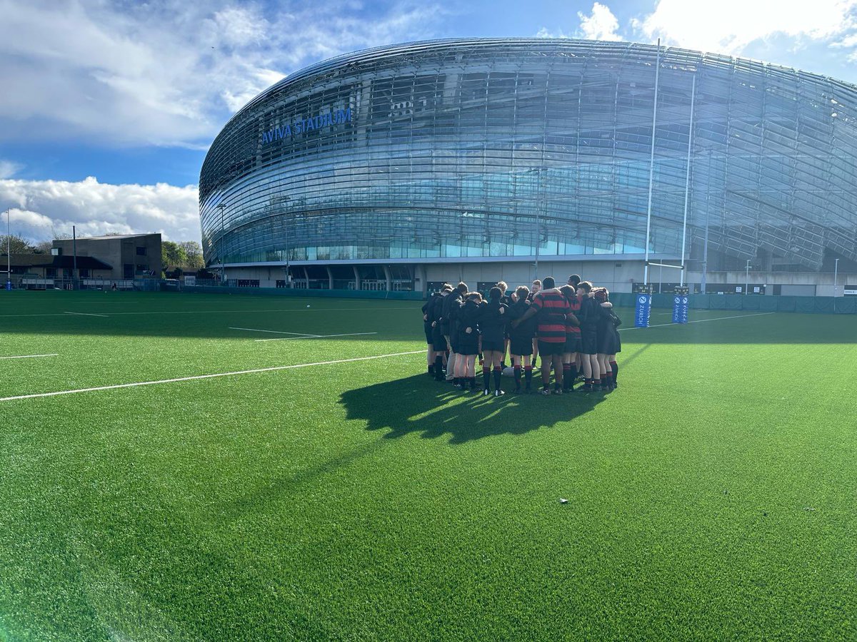 CampionSchoolAD's tweet photo. Our year 10s enjoyed their second game of the tour played next to the Aviva Stadium. 2 great games with a win for each side. The boys return tomorrow after a fantastic trip. Thanks to our hosts @lansdowneFC for their wonderful hospitality 🏉🇮🇪 https://t.co/T9zXAXucva