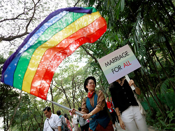 ani_digital's tweet photo. With landmark bill, Thailand moves closer to legalise same-sex marriage
Read @ANI Story | https://t.co/tZKwI2ZsXJ
#Thailand #LandmarkBill #LGBTQ https://t.co/gfoHMV7RCT