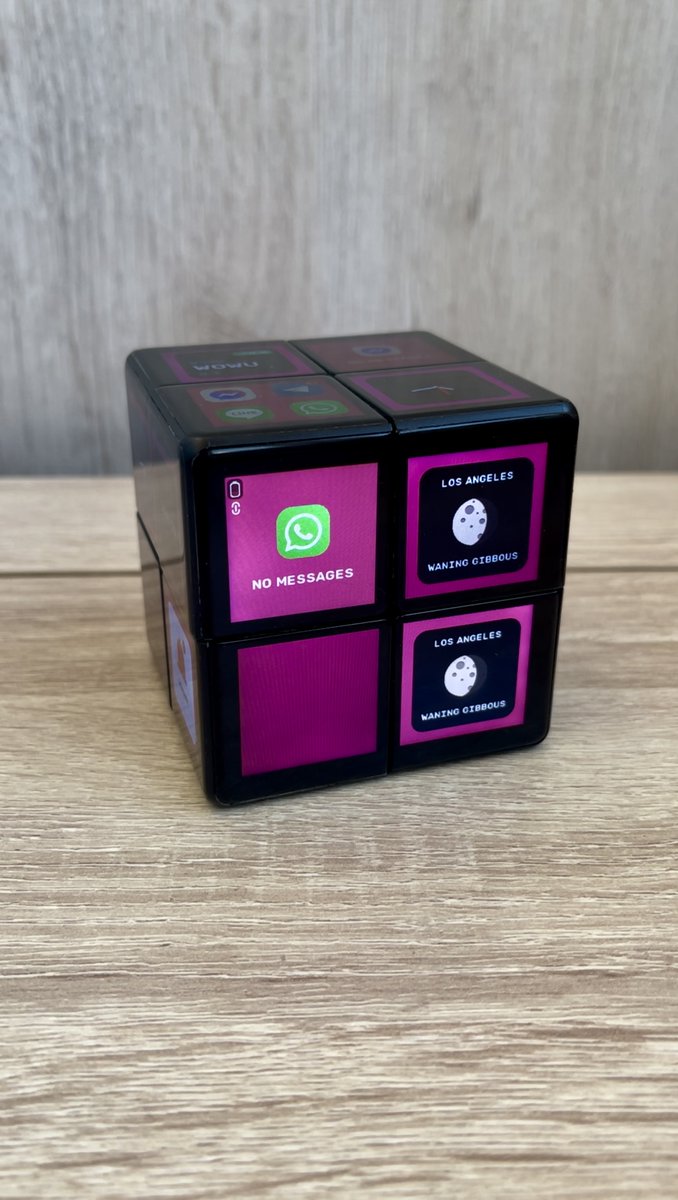 WOWCube_system's tweet image. Customize Your WOWCube® System! Which color will you choose? 📷
#WOWCube #CustomizeYourGame #WOWCube #GamingGear #GamingChannel #GamingIsLIfe #gamingpost #arcadegames