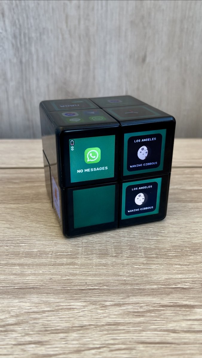 WOWCube_system's tweet image. Customize Your WOWCube® System! Which color will you choose? 📷
#WOWCube #CustomizeYourGame #WOWCube #GamingGear #GamingChannel #GamingIsLIfe #gamingpost #arcadegames