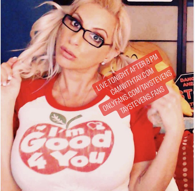 LIVE TONIGHT AFTER 8 PM https://t.co/XECdiXacCH https://t.co/B1Rwxuwtrd #WednesdayMotivation #HumpDayVibes<a href="/tag/happyhumpday"class="tags"><span>#happyhumpday</span></a><a href="/tag/wednesdaywisdom"class="tags"><span>#wednesdaywisdom</span></a><a href="/tag/wednesdaymotivation"class="tags"><span>#wednesdaymotivation</span></a>