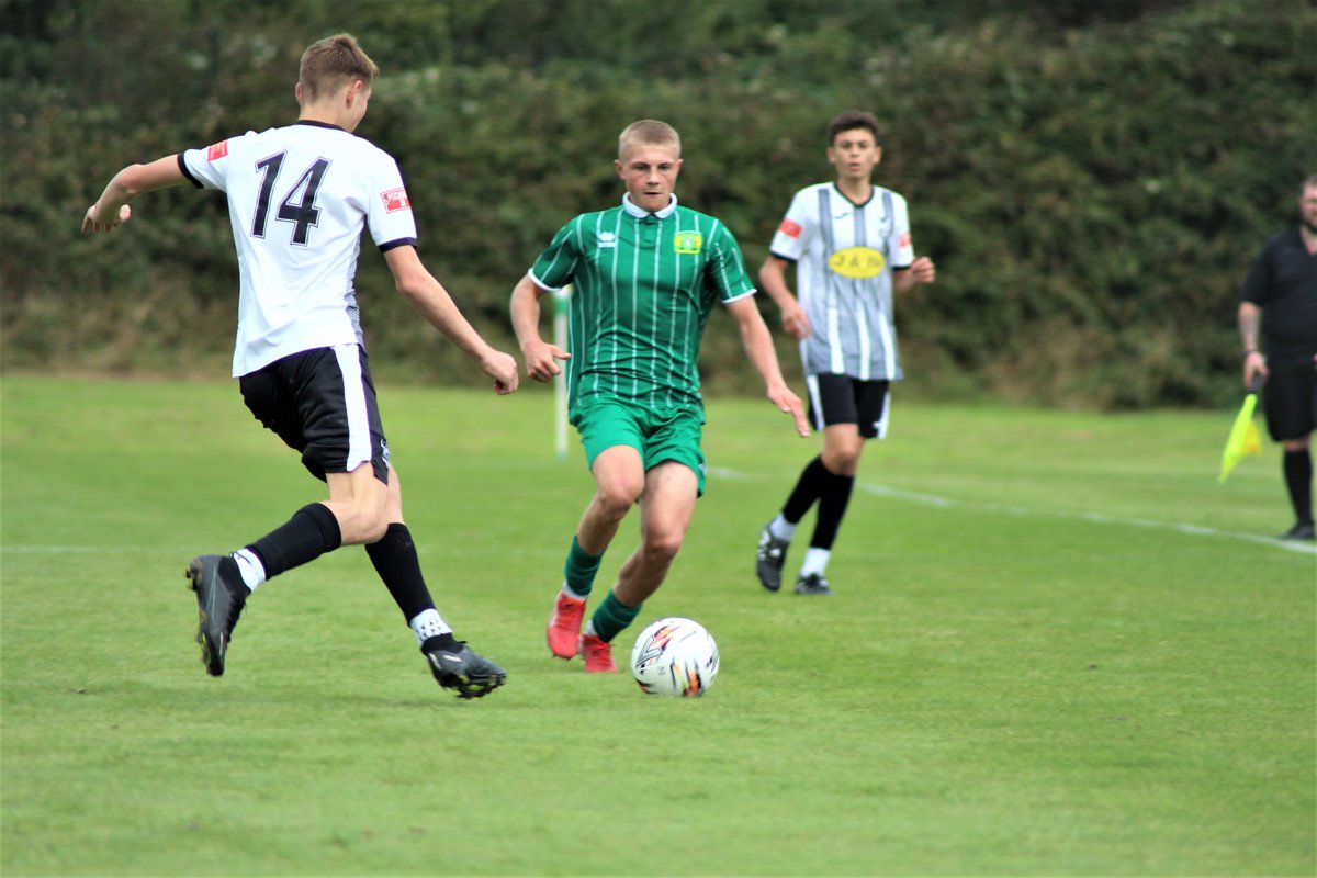 YTFCACADEMY's tweet photo. Yeovil Town U18s @ytfcacademy beat Frome Town U18s 9-0 in the Western Counties Floodlight Youth League to strengthen their position at the top of the league #YTFC @swsportsnews ⚽️💚👏

Goals from Westlake ⚽️⚽️⚽️ Geraghty ⚽️⚽️ Woods ⚽️ Collins ⚽️ Moncrieff ⚽️ and Koerner ⚽️ https://t.co/a8GURI79mg
