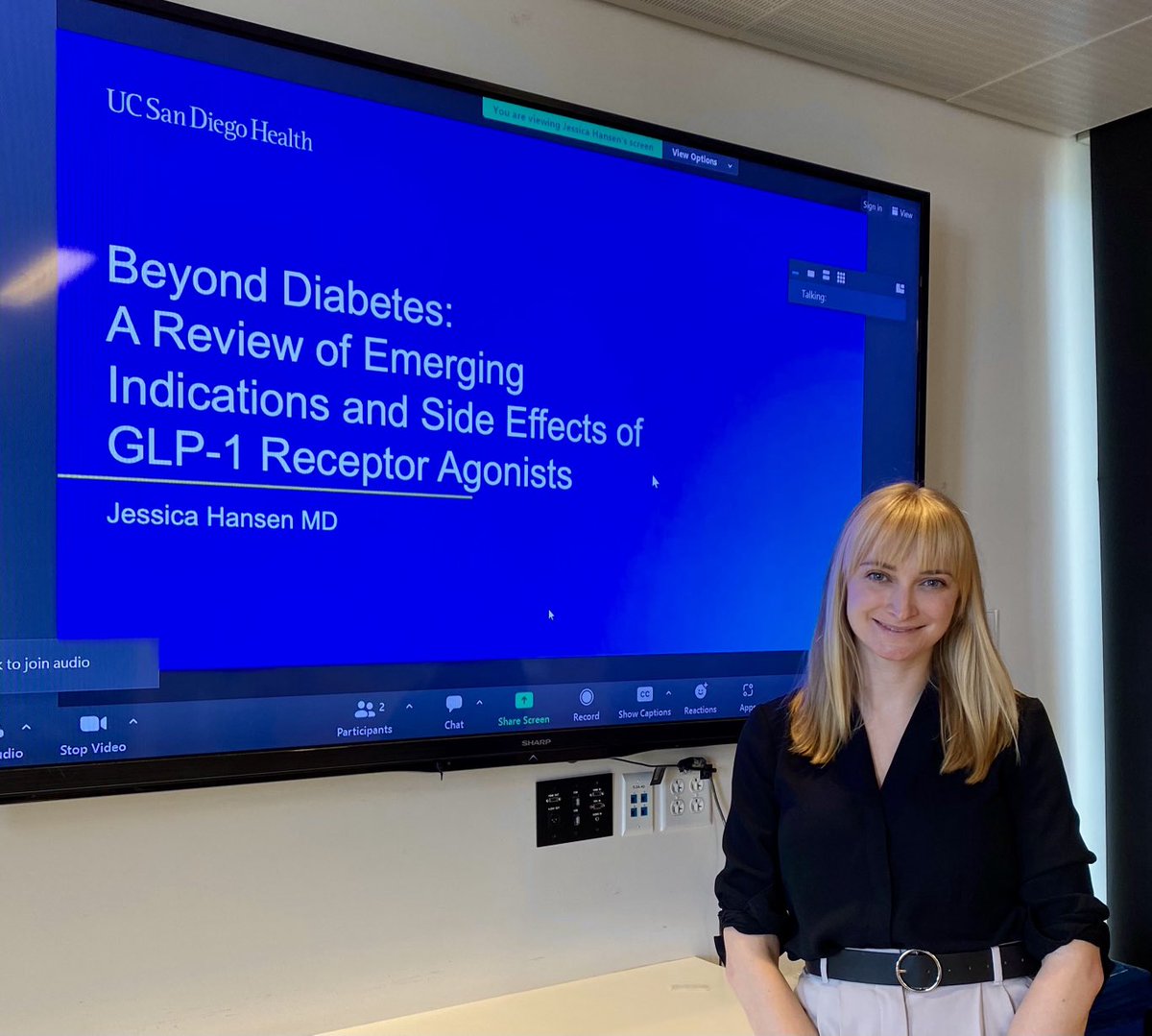ginawoodsmd's tweet photo. Fantastic review of emerging indications for GLP1 therapy by ⁦@UCSDHealth⁩ #endocrinology fellow Dr. Jessica Hansen! From CVD, CKD, &amp; MAFLD to potentially even benefits for #bonehealth. Exciting data and lots of questions still to be answered. ⁦⁦@ucsdim⁩ 👏👏👏 https://t.co/URDerQXpME