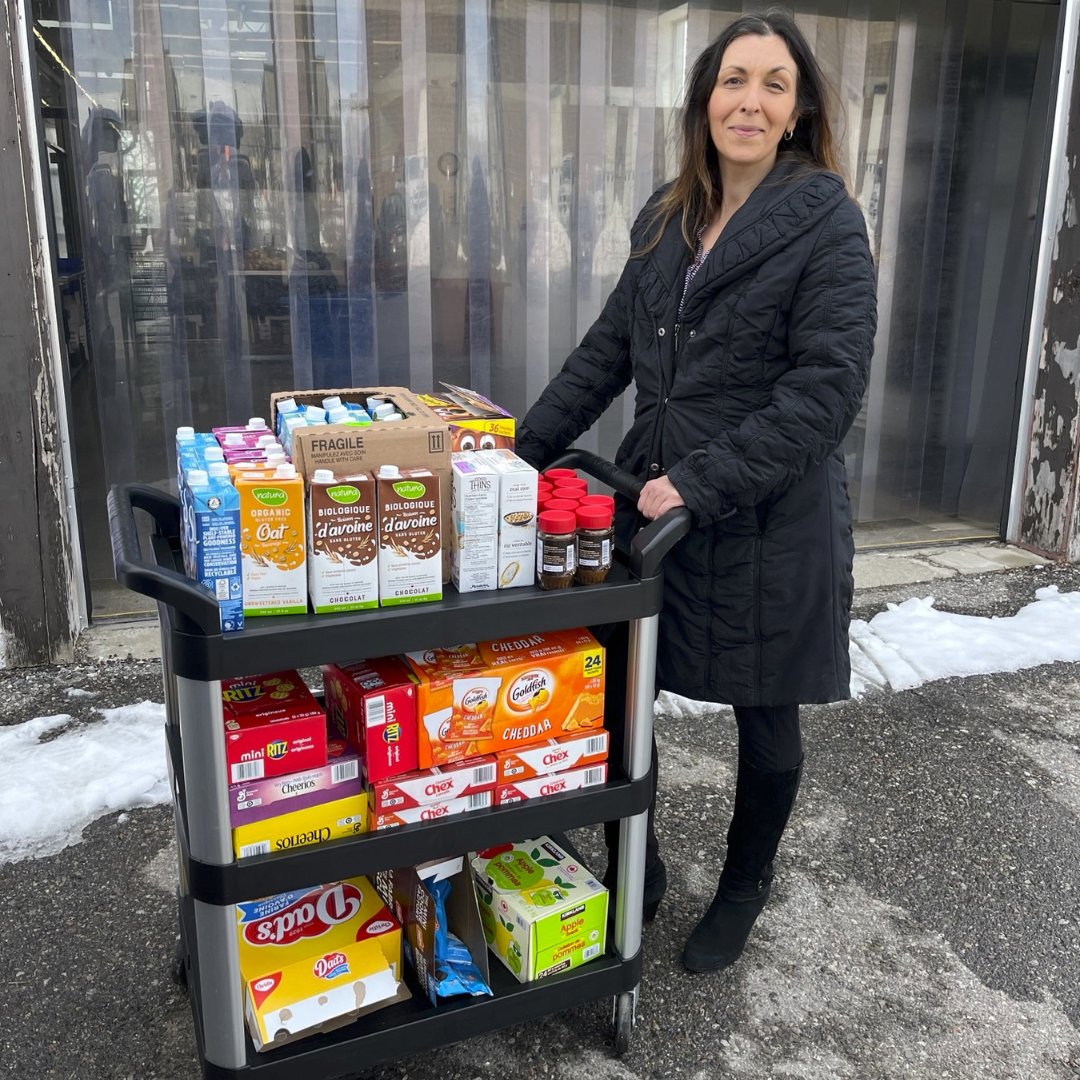 #ThankYou to our friends at @DentalHumber for their generous food donation! Together we are ensuring access to nutritious foods for our neighbours in need when it's need most. We're grateful for your support! #Caledon #GivingBack