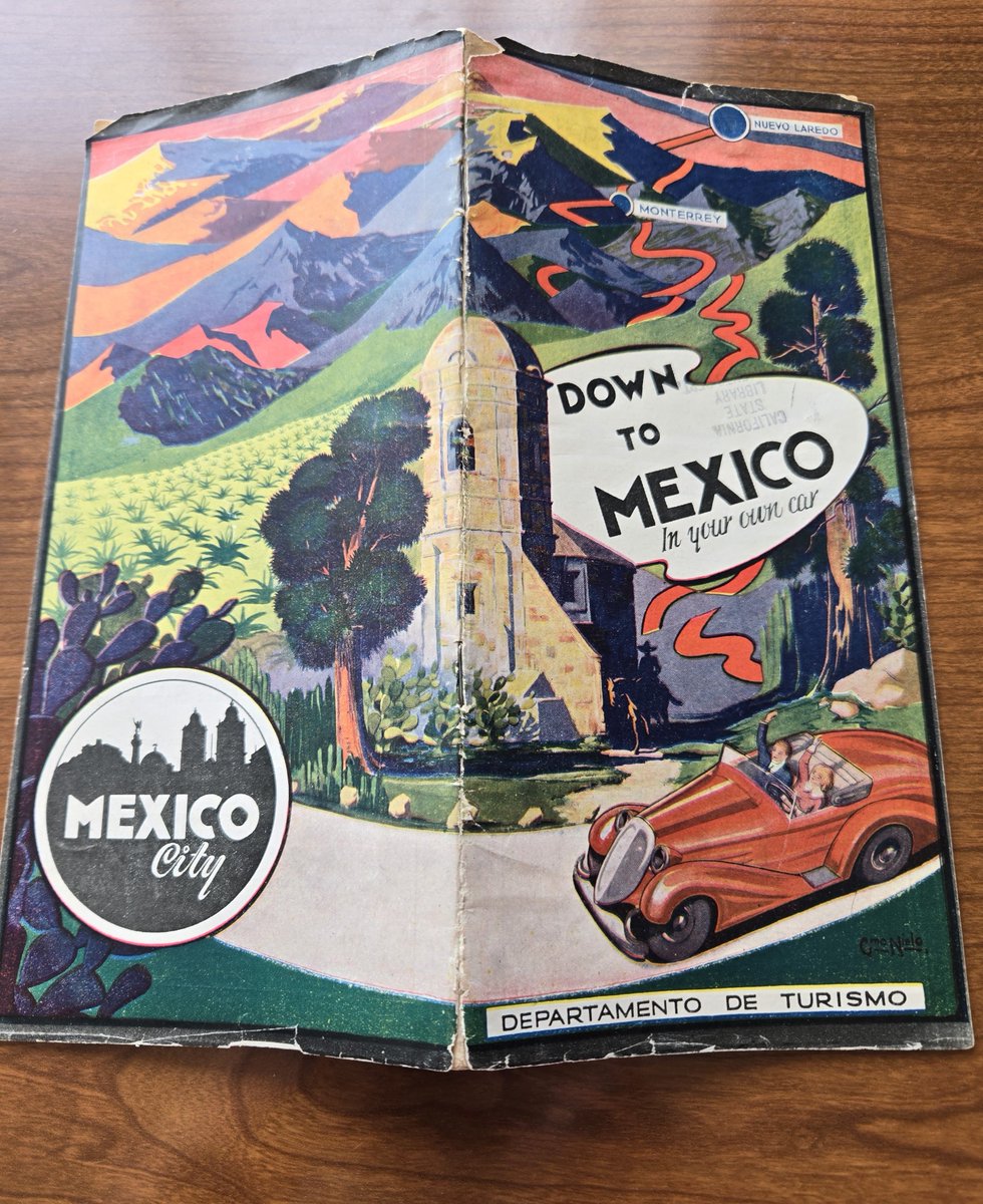 After the #MexicanRevolution, political and business leaders needed to entice foreign investment to help rebuild a broken economy. This 1930 pamphlet illustrates this push and was distributed by the Departamento De Turismo. #history #tourism #archives #ephemera