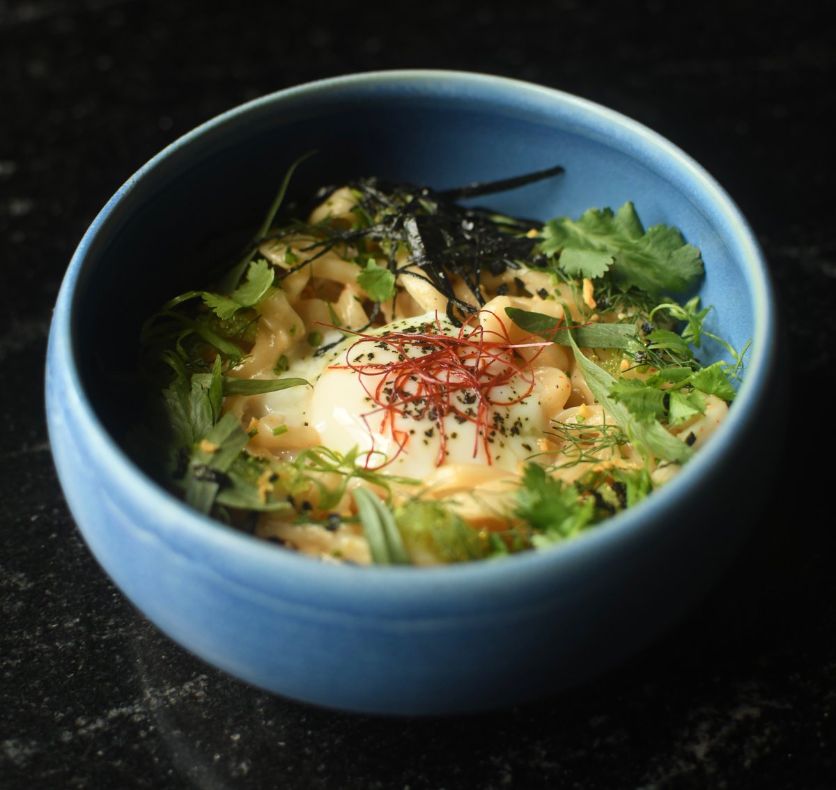 basandetroit's tweet photo. oooooo that udon. house made noodles in cod roe butter, crispy garlic and wasabi tobiko. Break up the 60 minute egg and you've entered noodle heaven. https://t.co/1UYV7hVp5C