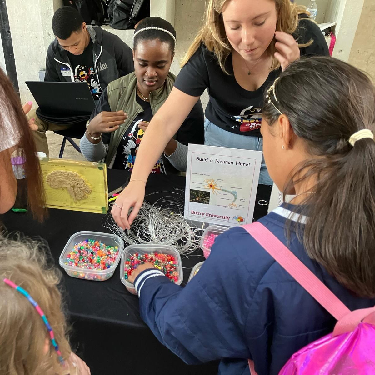 The Miami Project has a history of training the next generation of neuroscientists. As part of our outreach efforts, TMP attended the Miami-Dade STEAM Expo and hosted the Brain Fair. Read more: bit.ly/3x9VqIN #STEAM #UniversityOfMiami @umiamimedicine