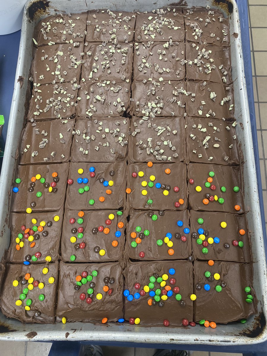 ChefJasonHughes's tweet photo. Mint and m&amp;m brownies to choose from .. https://t.co/KIINkYvrmr
