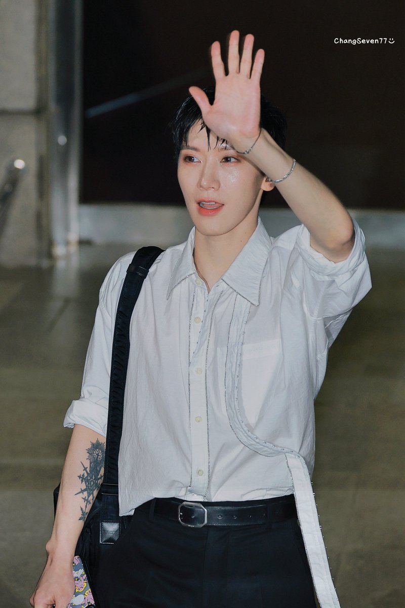 changseven77's tweet photo. 🔟🐈‍⬛

#TEN #李永钦 #텐 #Nightwalker
#NCT #WayV #威神V
#TEN_Nightwalker
#TEN_TEN #NCT_TEN_TEN
#ชิตพล #이영흠 
#TEN_FIRST_FANCON #TEN_1001 https://t.co/u0MhUReQMk
