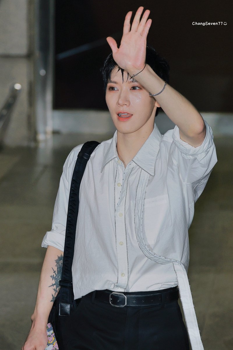 changseven77's tweet photo. 🔟🐈‍⬛

#TEN #李永钦 #텐 #Nightwalker
#NCT #WayV #威神V
#TEN_Nightwalker
#TEN_TEN #NCT_TEN_TEN
#ชิตพล #이영흠 
#TEN_FIRST_FANCON #TEN_1001 https://t.co/u0MhUReQMk